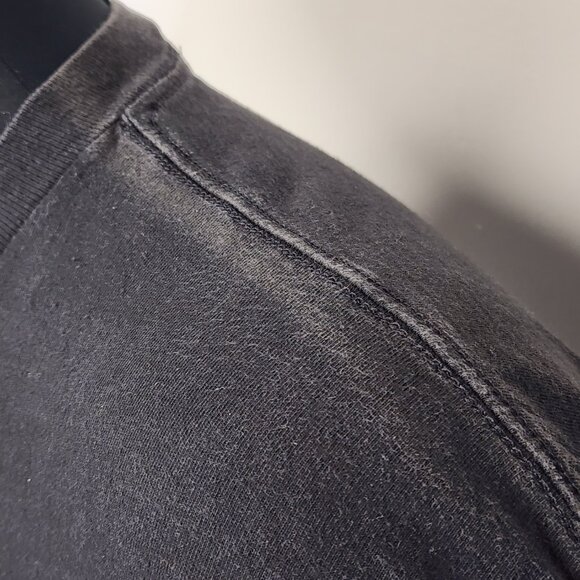 True Vintage 1998 NWO New World Order In the House Red Black Wolf XL Shirt - Picture 9 of 10